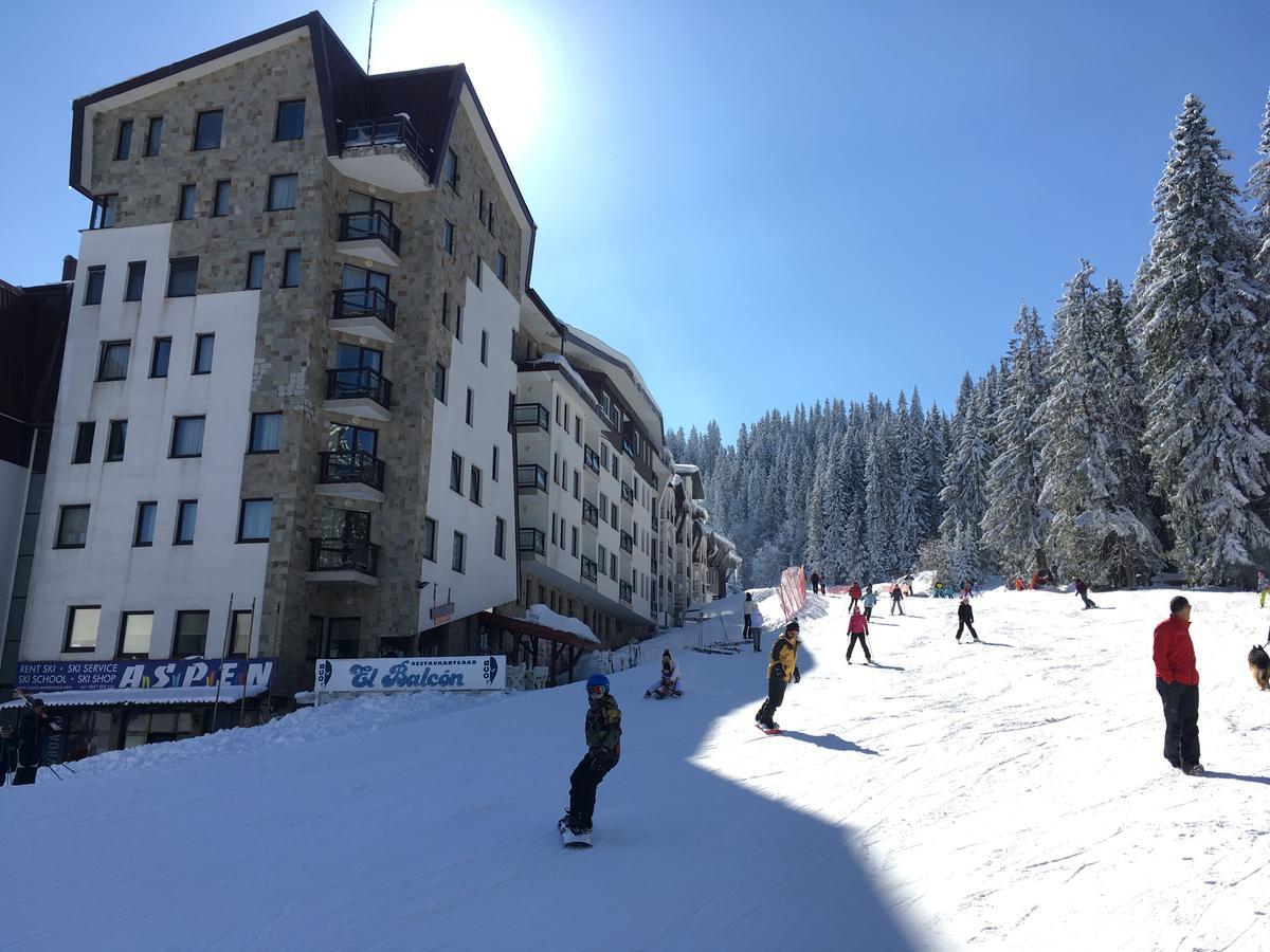 Stenata Huge Ski To Door Apartment Pamporovo Extérieur photo
